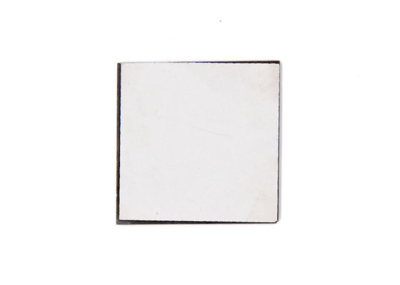 P33 9500pF 23KHz Piezoelectric Ceramics จาน 76.2x76.2x8.08mm